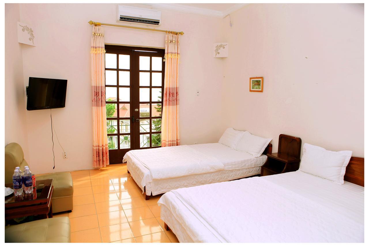 Khach San Cay Thong Hotel Tam Ðảo Eksteriør billede